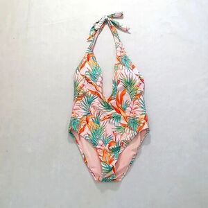 Basta Women's size medium fullpiece swimsuit NWT padded bra